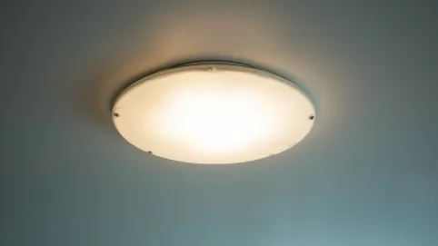 Demontaż lampy sufitowej cena Gdańsk