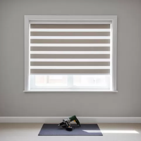 Ile kosztuje montaż rolet dzień noc