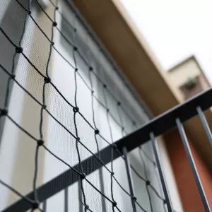 Ile kosztuje montaż siatki na balkonie