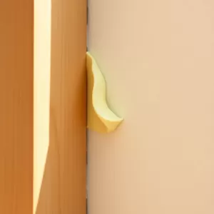 Jak używać pianki montażowej