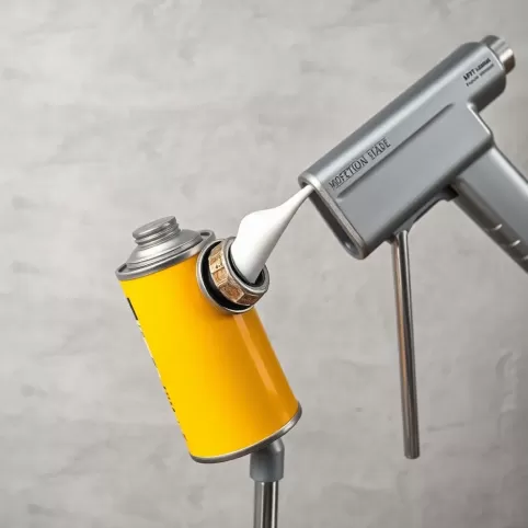 Jak używać pistoletu do pianki montażowej